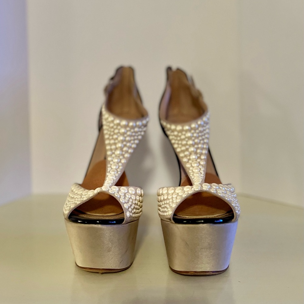 Baldan Bubble Stud Platform Stilettos Size 37 - image 5